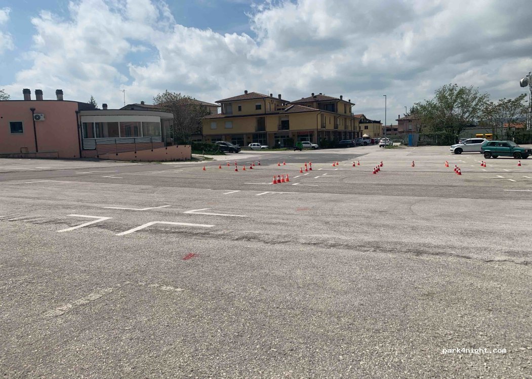 (06023) Gualdo Tadino - Piazza Federico II — foto 4