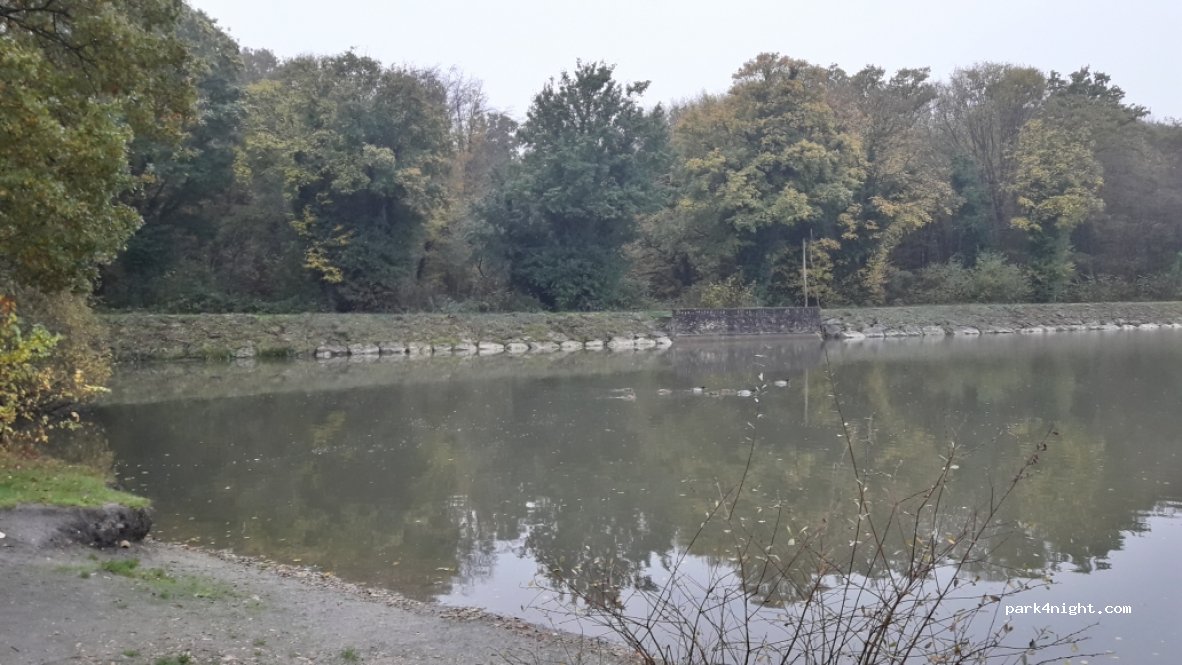 (78120) Rambouillet - 1 Rue du Château d'Eau — foto