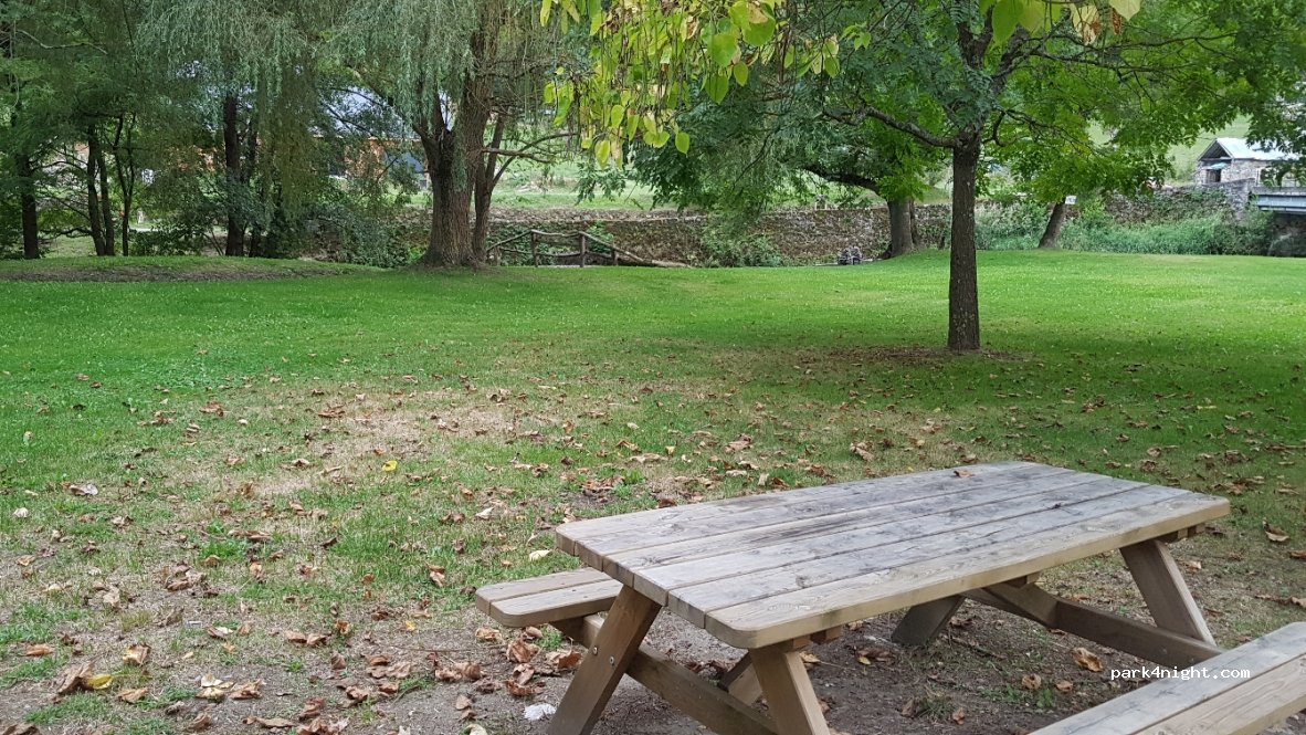 (09800) Aucazein - 39 Village — foto 2