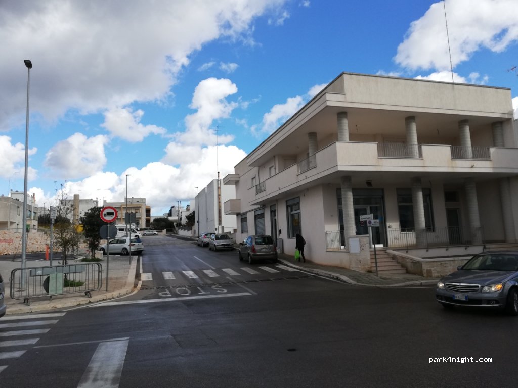 (70011) Alberobello - 1 Via Pier Paolo Pasolini — foto 2