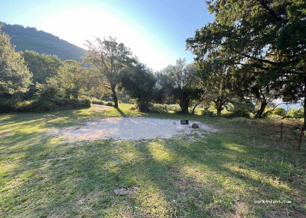 () Kavač - Unnamed Road — foto 3