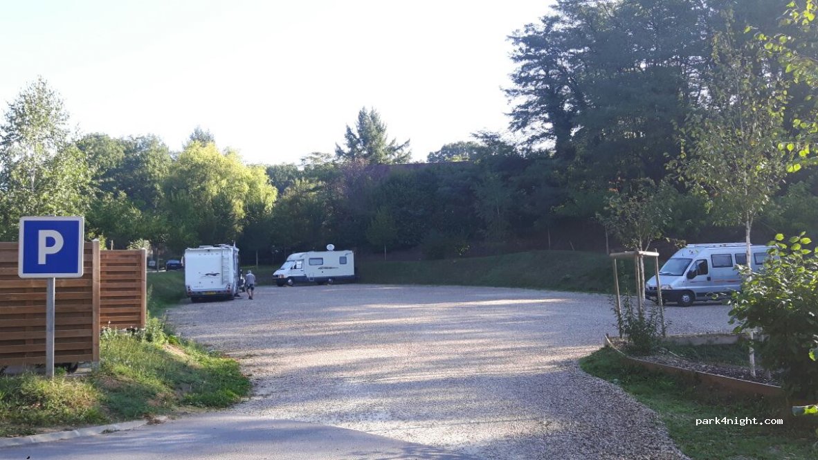 (24220) Beynac-et-Cazenac - Unnamed Road — foto 2