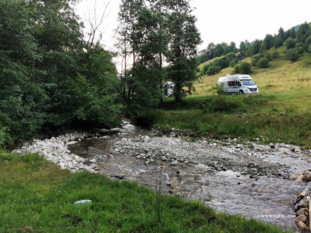 ()  - Unnamed Road — foto 3
