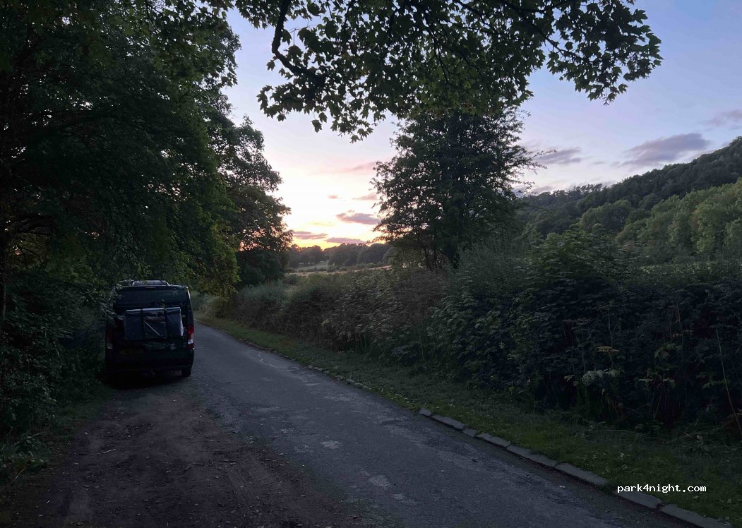 (DE45 1AQ)  - 2 Coombs Road — foto
