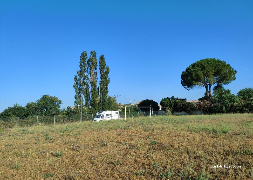 (30620) Bernis - 17 Rue du Tambour — foto 2