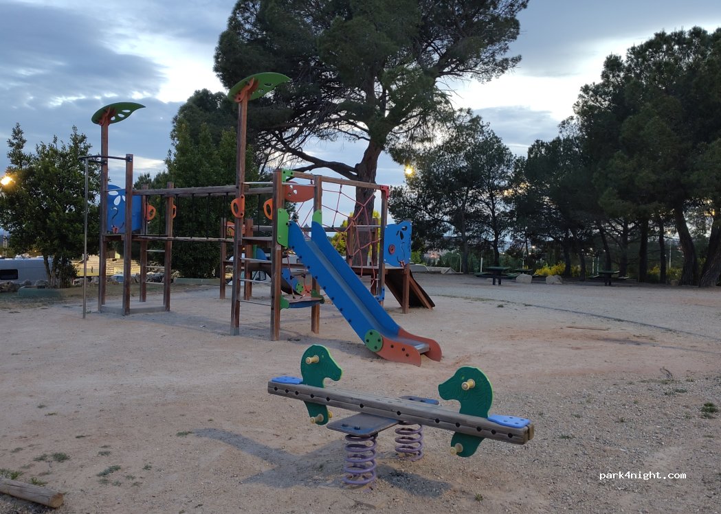 (46340) Requena - 5 Calle Cuatro Caminos — foto 5
