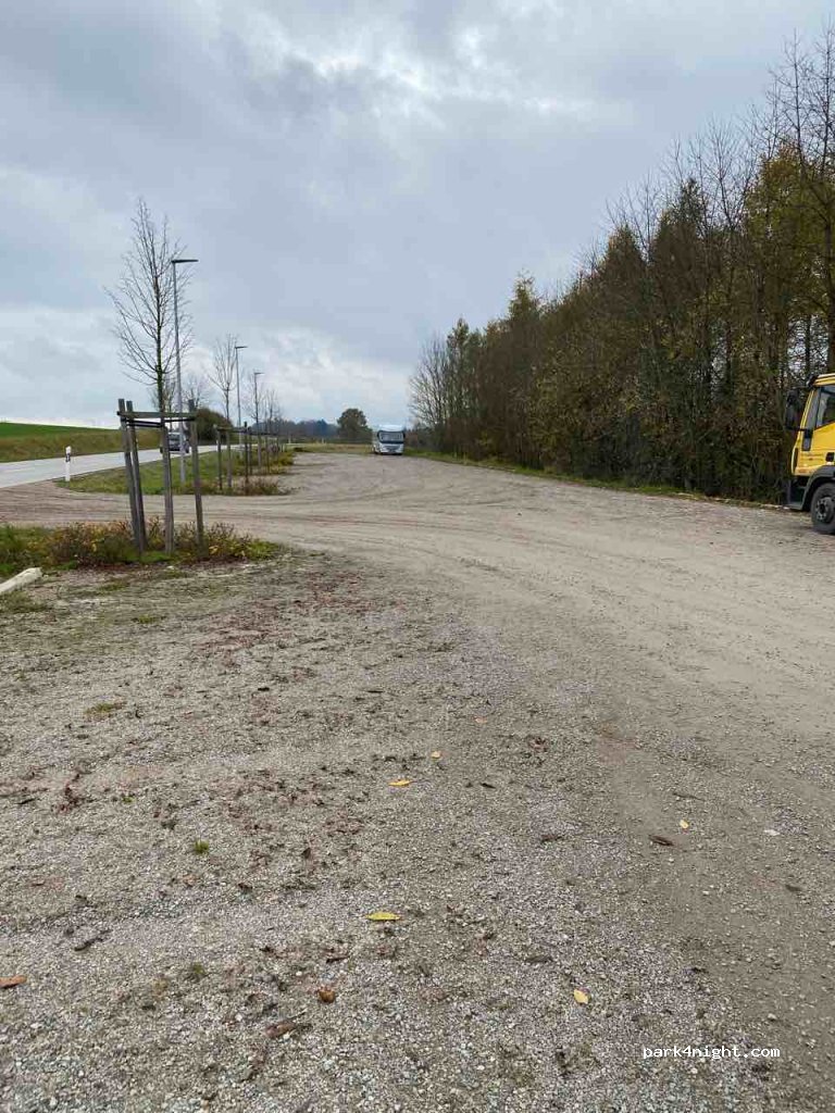 (93107) Thalmassing - 20 Luckenpainter Straße — foto 2