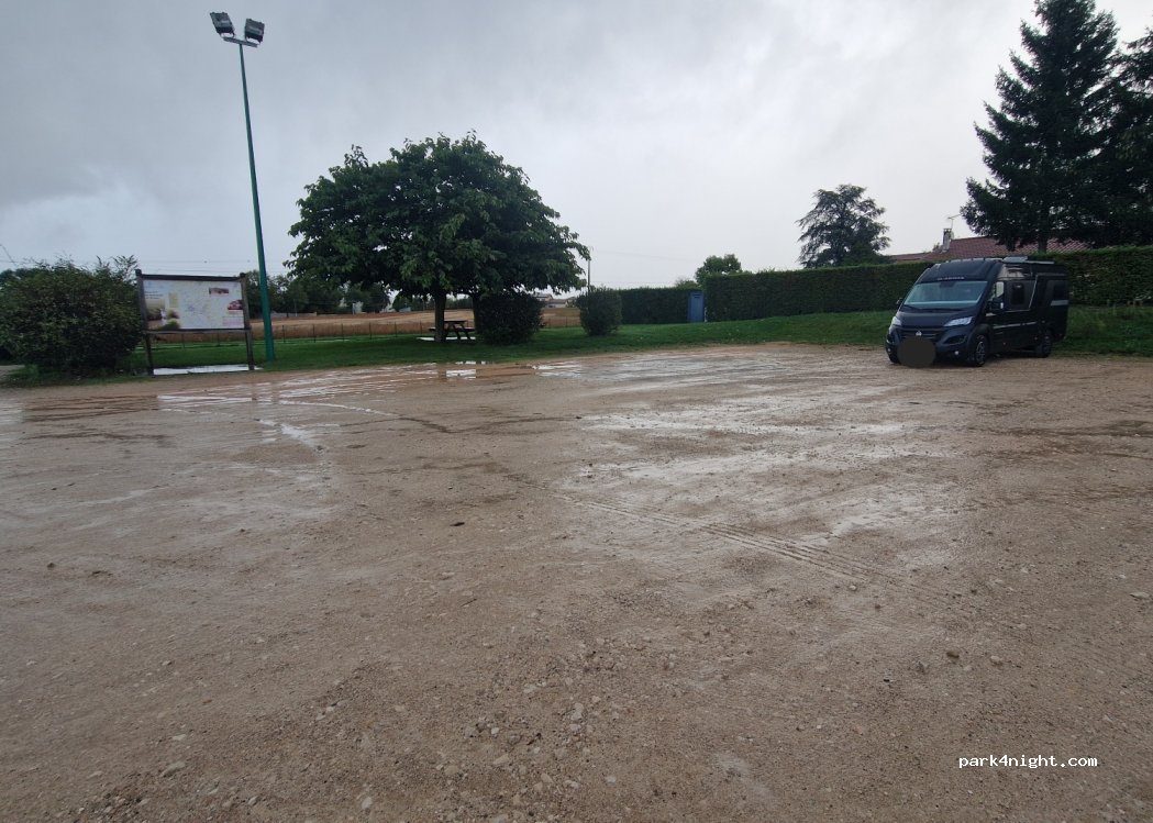 (01340) Étrez - 52 Rue des Poiriers — foto 2
