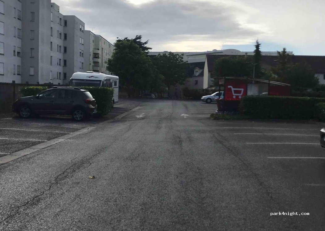 (51100) Reims - 8B Rue de la Pompelle — foto