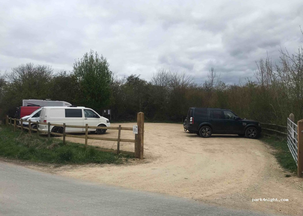 (OX18 2EH)  - Unnamed Road — foto