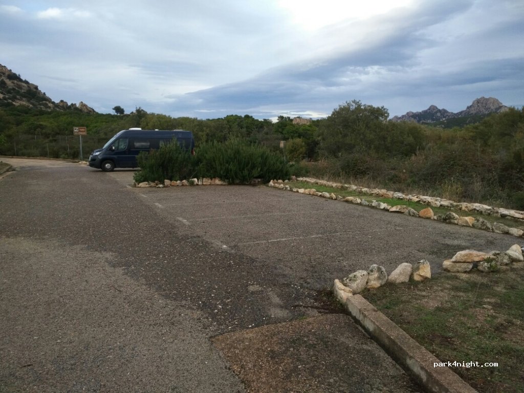 (07020) Padru - Unnamed Road — foto