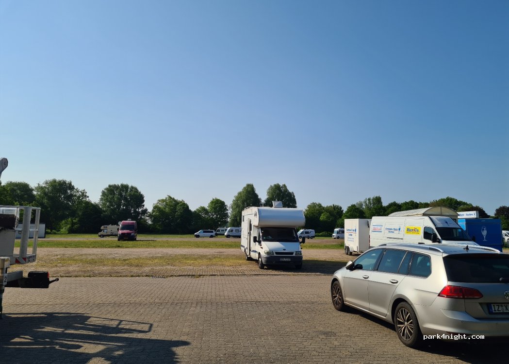 (25524) Itzehoe - 2 Malzmüllerwiesen — foto 2