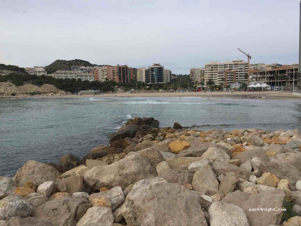 (03570) Benidorm - 21 Avinguda dels Mariners de la Vila Joiosa — foto 3