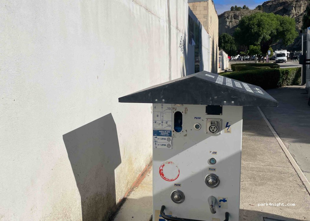 Área de Autocaravanas de Arguedas — foto 4