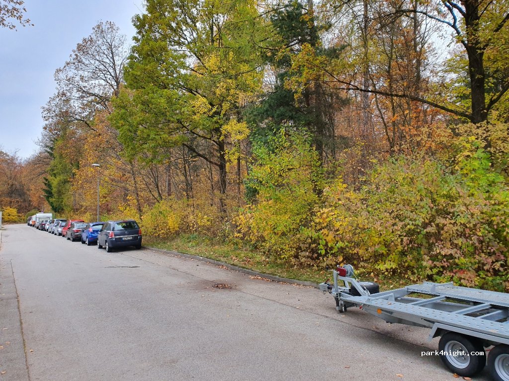 (70569) Stuttgart - 32 Pfaffenwaldring — foto