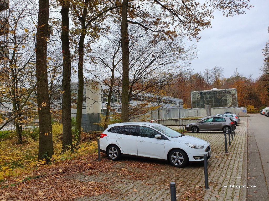 (70569) Stuttgart - 32 Pfaffenwaldring — foto 2