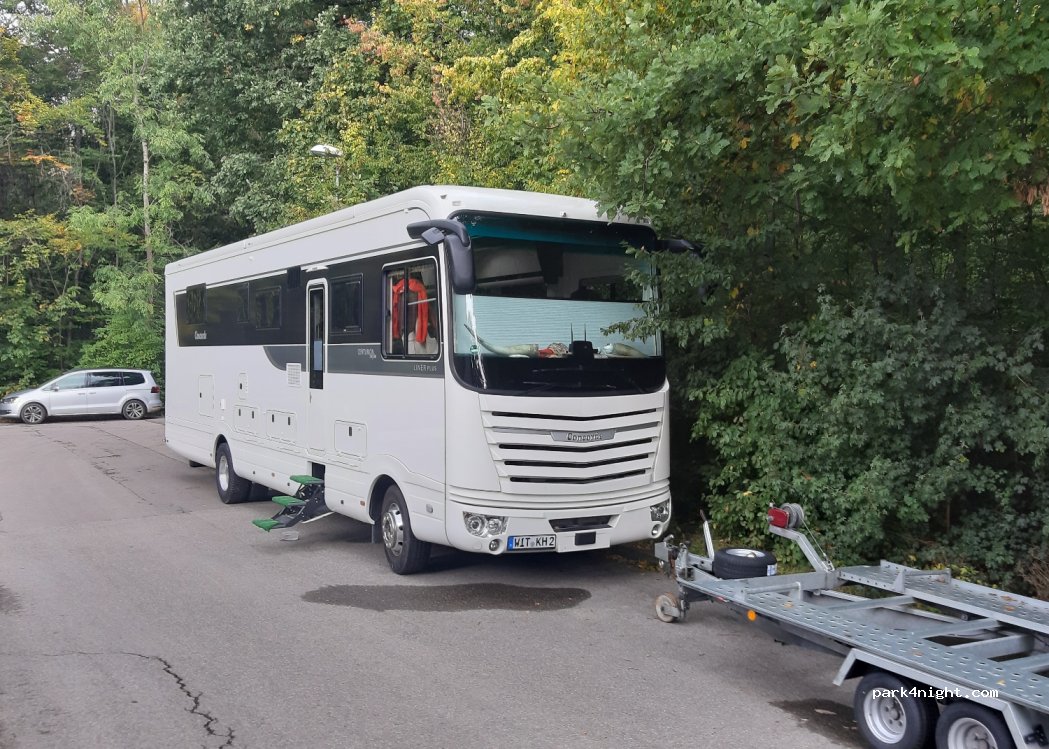 (70569) Stuttgart - 32 Pfaffenwaldring — foto 3