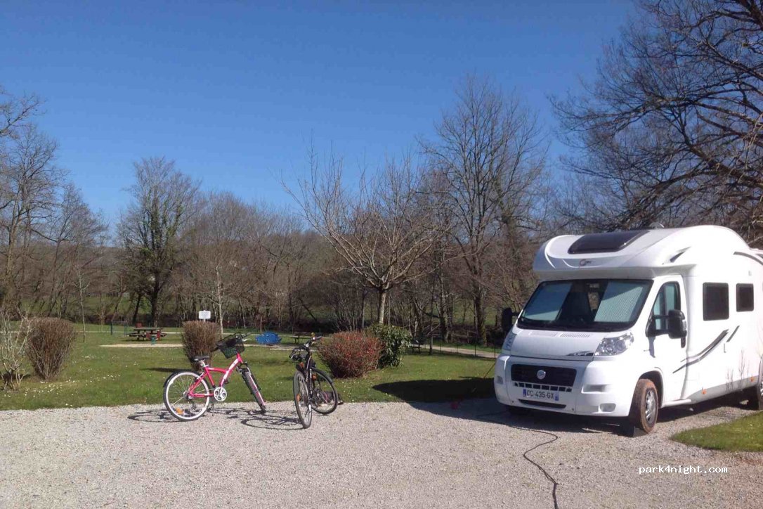 Aire de Campings Cars des Grands-Près — foto