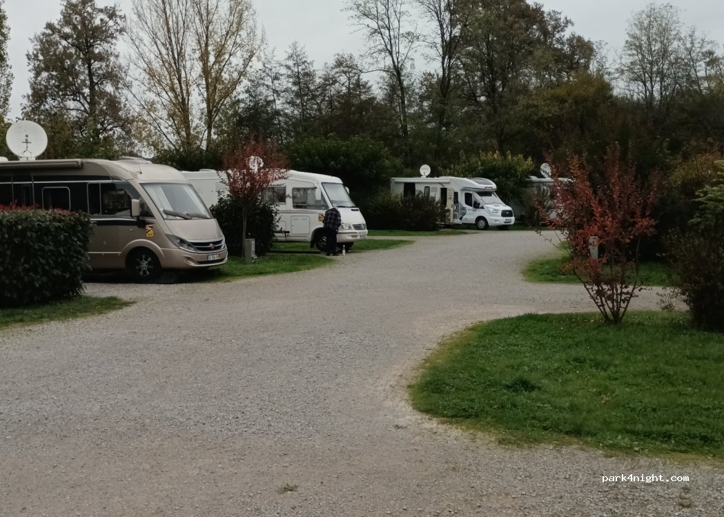 Aire de Campings Cars des Grands-Près — foto 5