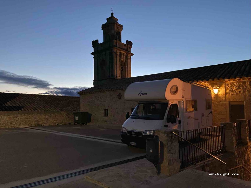 Parking Ermita Nuestra Señora de los Ángeles — foto
