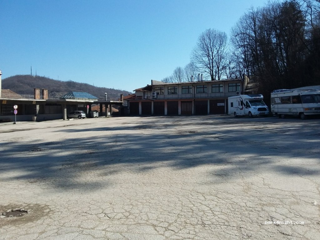 (5070) Elena - 8 ул. Чучур — foto