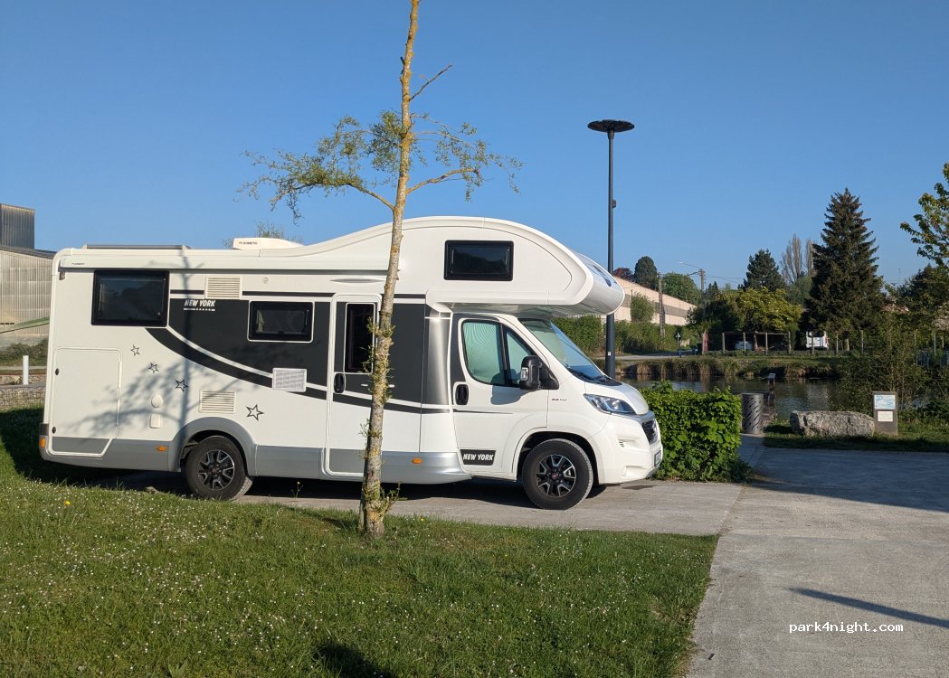 (59550) Landrecies - 2-6 Rue des Nerviens — foto 5