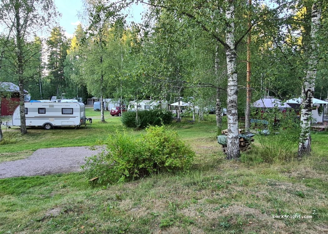 Kultahiekka Caravan — foto
