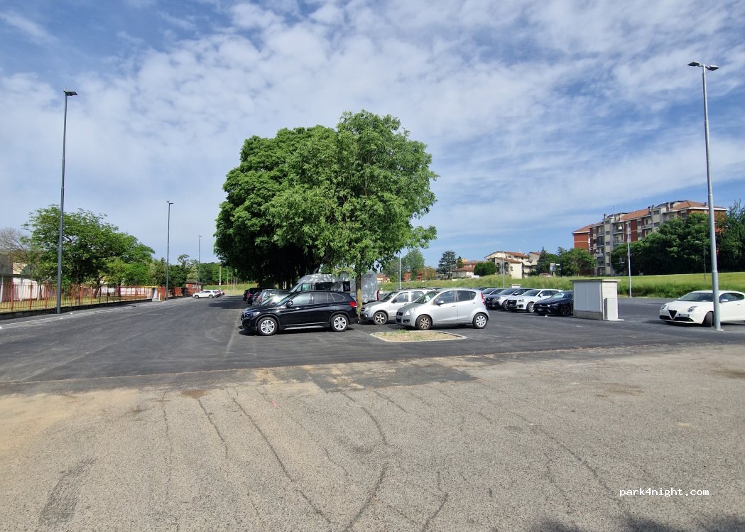 (26100) Cremona - 2/e Piazzale Atleti Azzurri D'Italia — foto 4