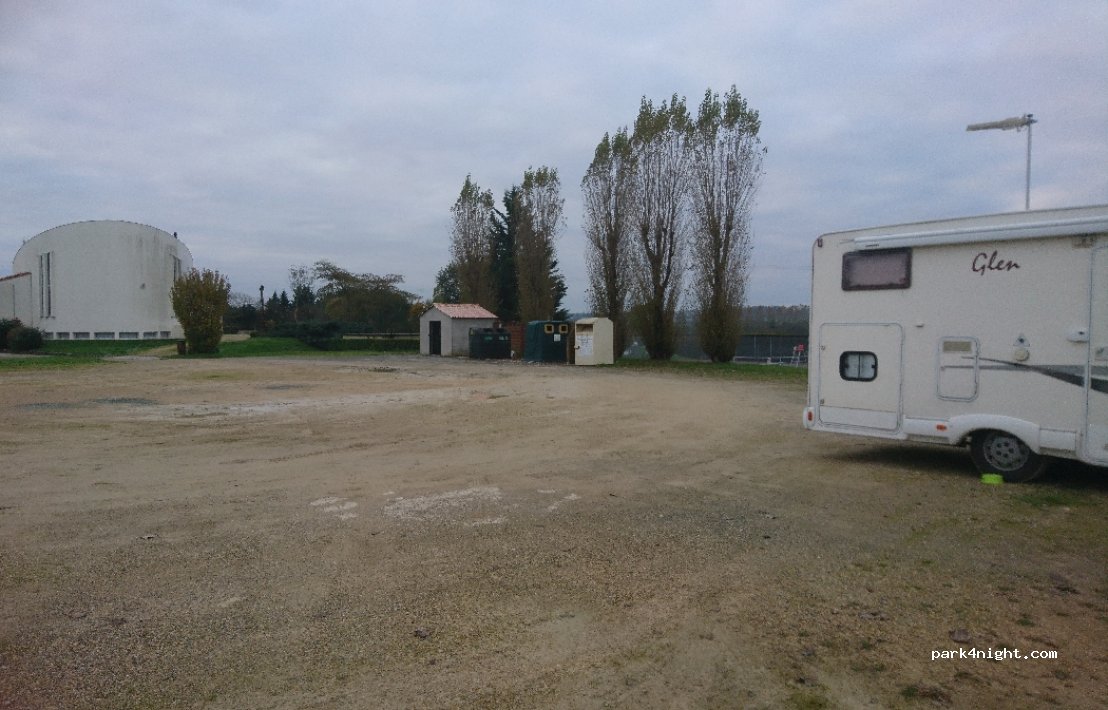 (79400) Nanteuil - 6 Cité du Pinson — foto