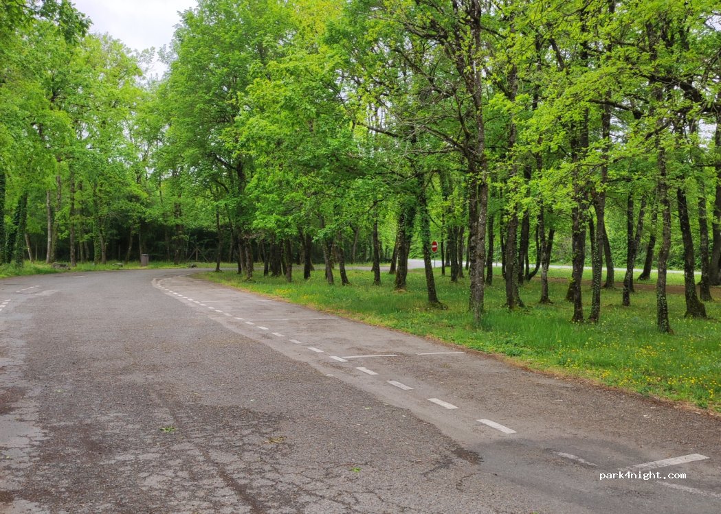 (36100) Les Bordes - D960 — foto