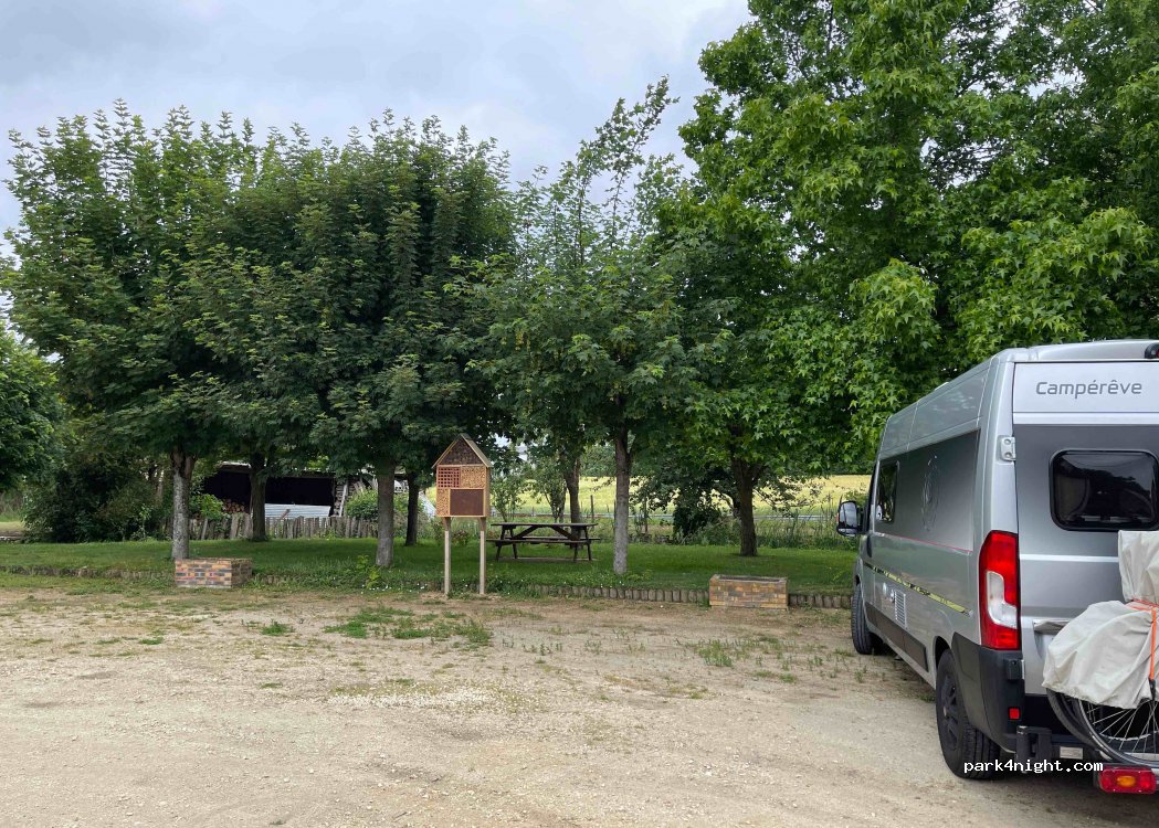 (36150) Saint-Florentin - 10 Route de Talleyrand — foto 2