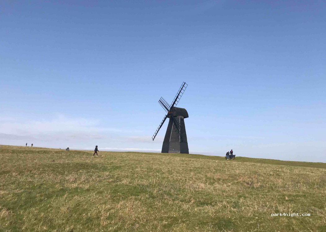 (BN2 7AF) Ovingdean - Greenways — foto