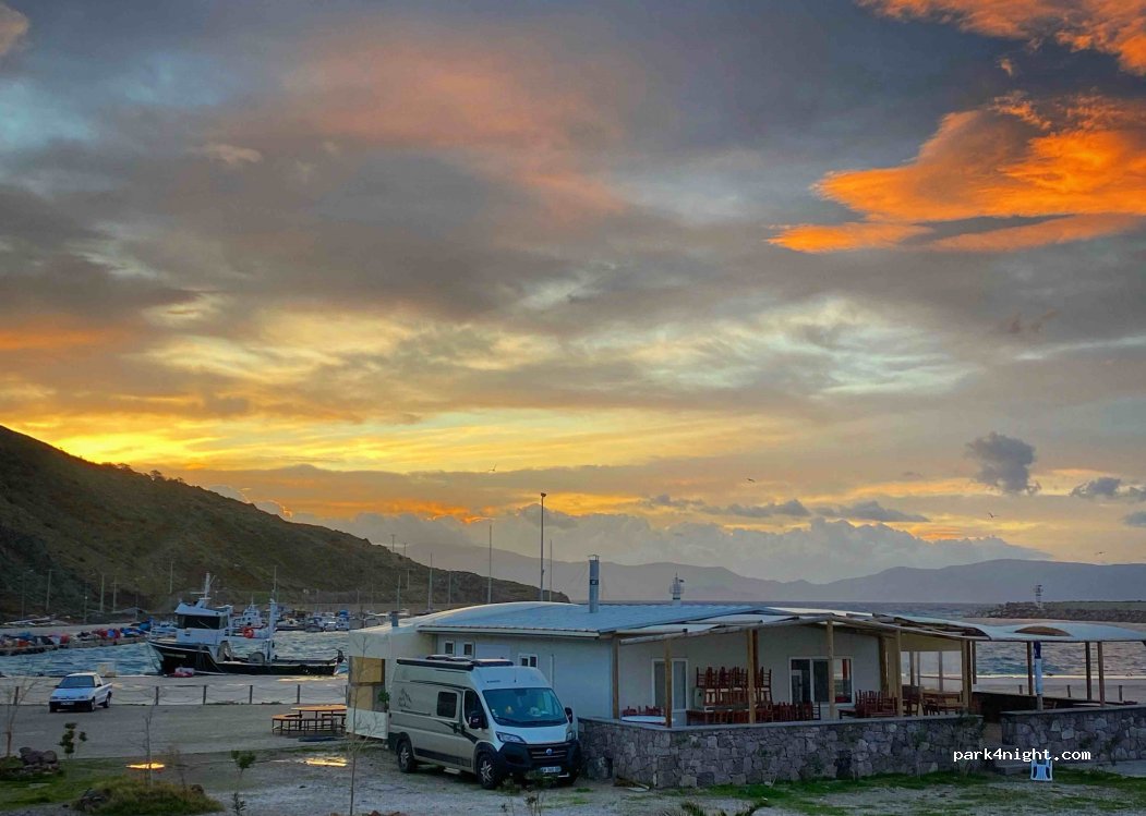 (17860)  - Babakale Köyü İç Yolu — foto 4