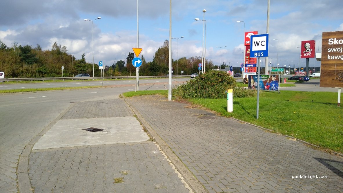 (42-202) Częstochowa - 260 aleja Wojska Polskiego — foto