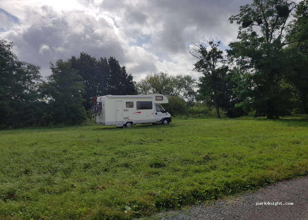 (49250) La Ménitré - Unnamed Road — foto