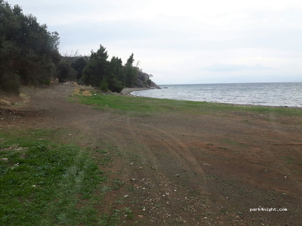 (340 05) Limni - Unnamed Road — foto 2