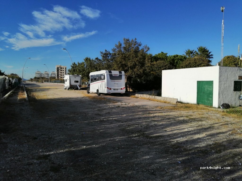 (46712) Piles - 7 Carrer Beneteixir — foto
