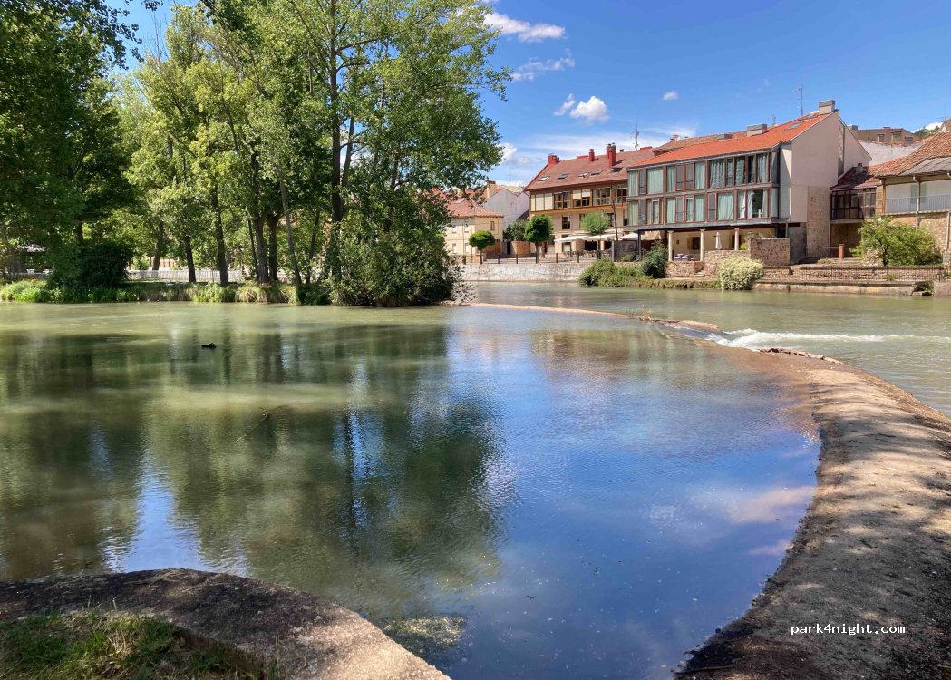 (34800) Aguilar de Campoó - 21 Paseo el Soto — foto 4