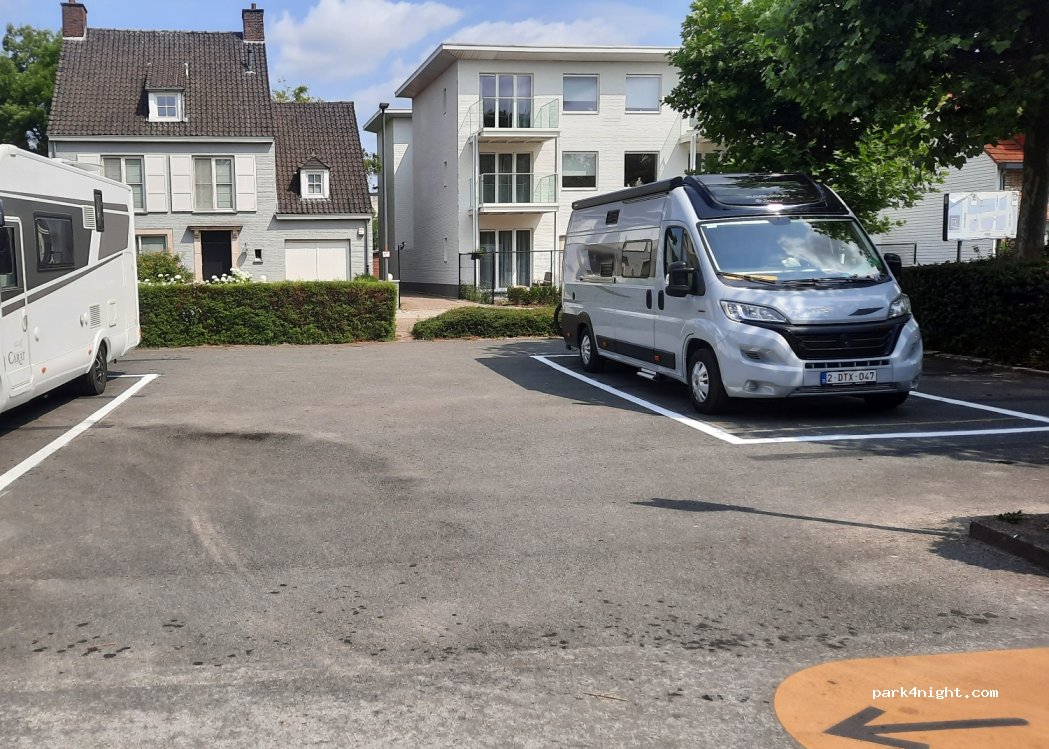 (2300) Turnhout - 46 Papenbruggestraat — foto 2