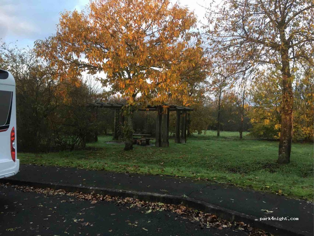 (85250) Chavagnes-en-Paillers - Unnamed Road — foto 2