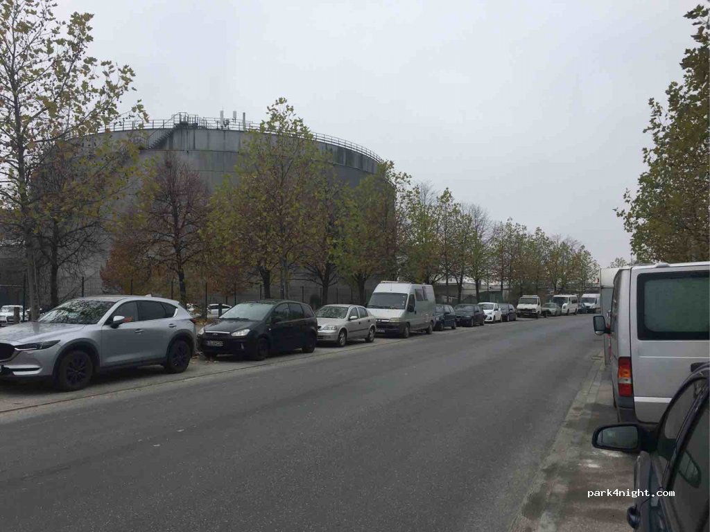 (80935) München - 15 Detmoldstraße — foto