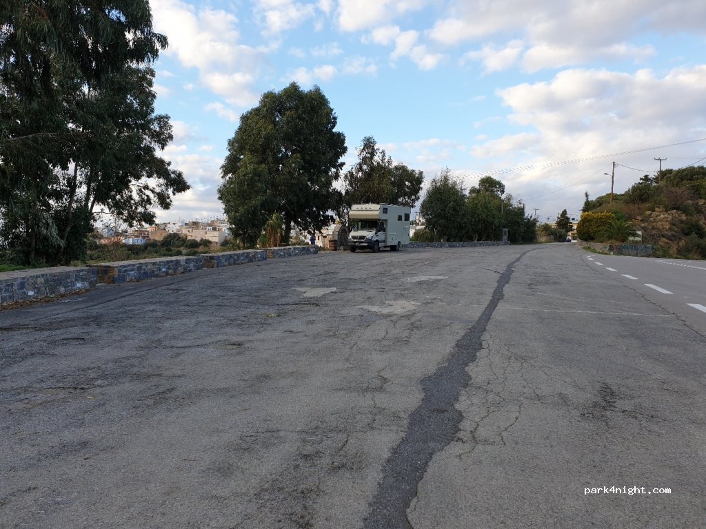 (720 57) Tourloti - Ethniki Odos Agiou Nikolaou Sitias — foto 2