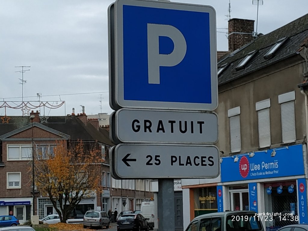 (59400) Cambrai - 1 Rue de l'Escaut — foto 2