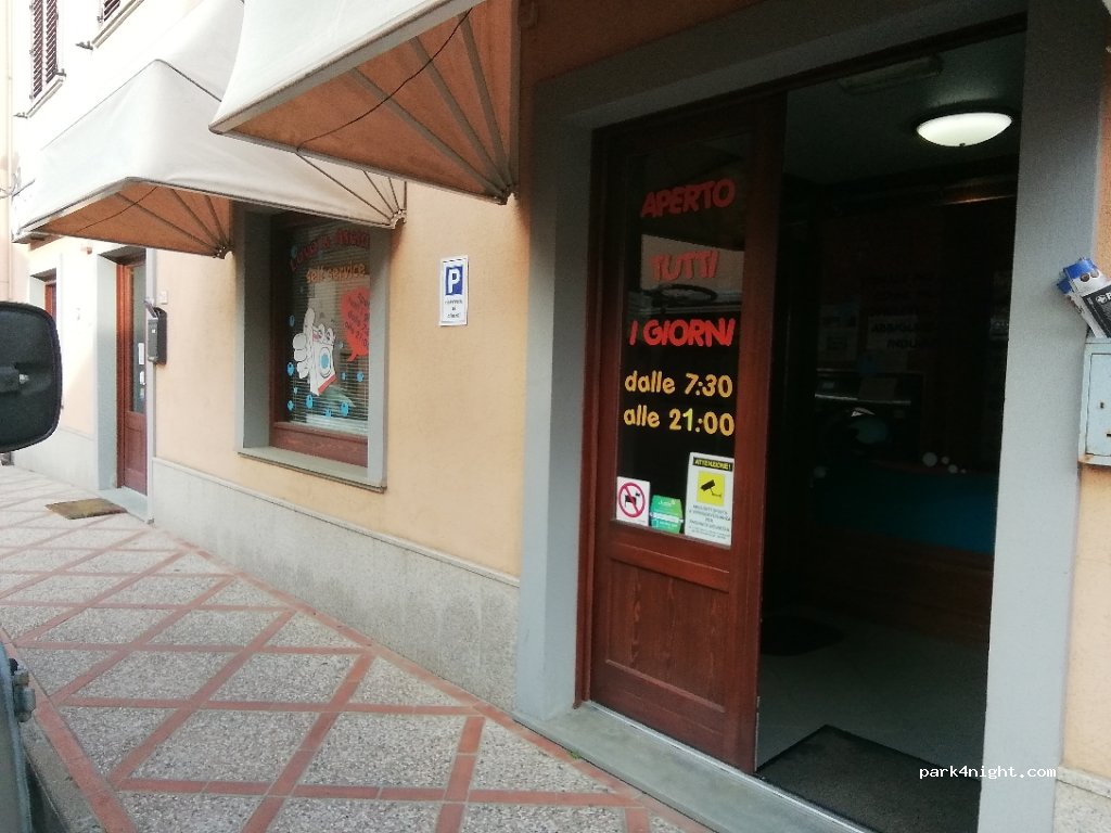 (09041) Dolianova - 154 Corso Repubblica — foto