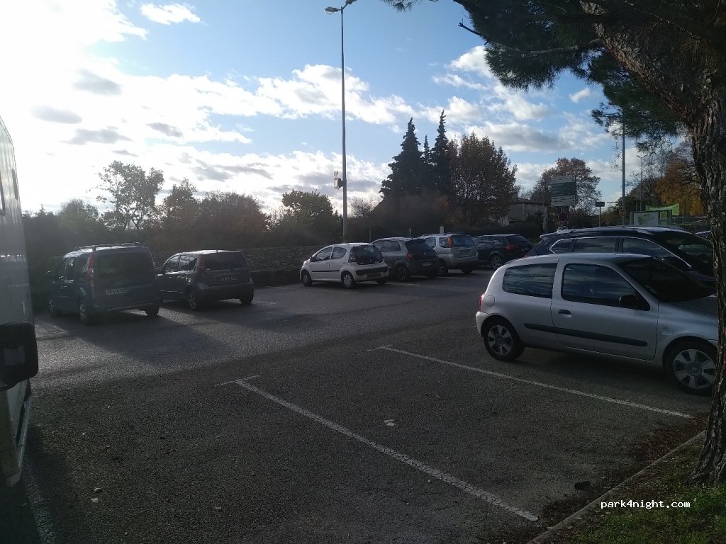 (07400) Rochemaure - 52 Rue des Fontaines — foto