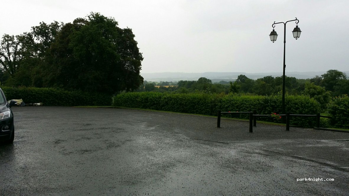 (61500) Le Cercueil - 10 Le Bourg — foto