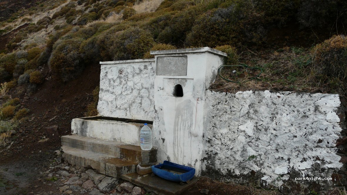 (17860)  - Babakale Köyü İç Yolu — foto 2