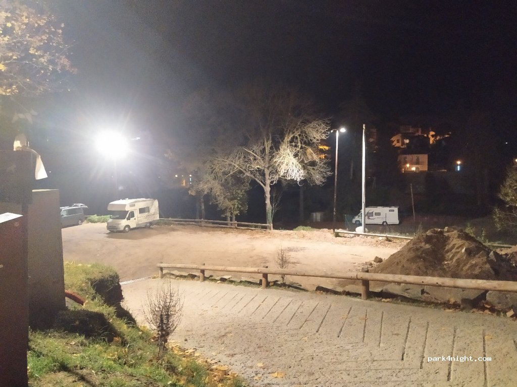 (17406) Viladrau - 5 Avinguda Verdaguer Jacint — foto