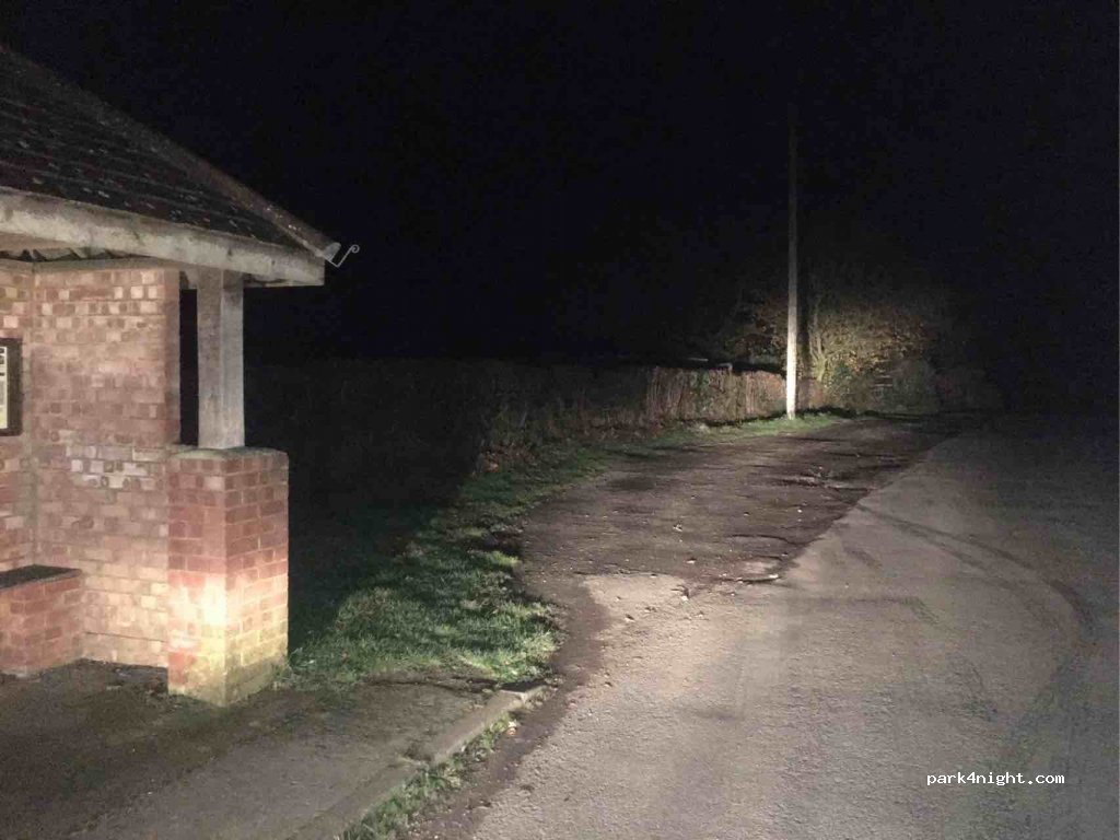 (BA14 6BS)  - Hinton Ln — foto