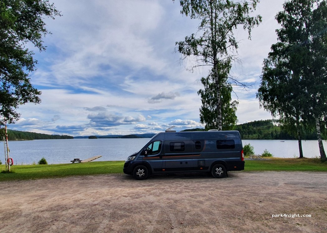 (671 70) Edane - 8 Badvägen — foto
